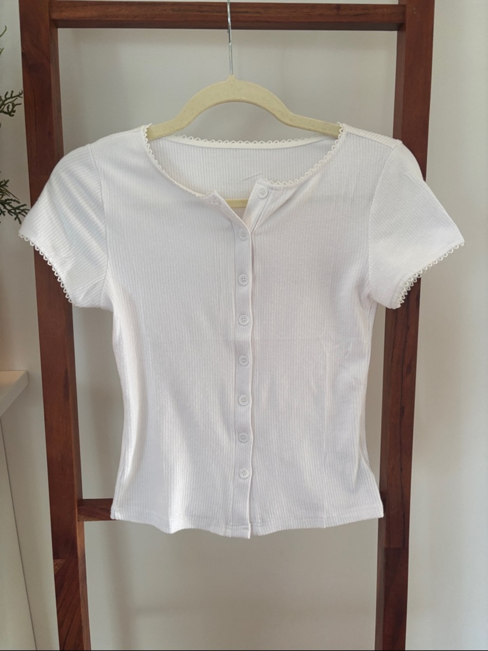 White Ribbed Button-Front Women's Top